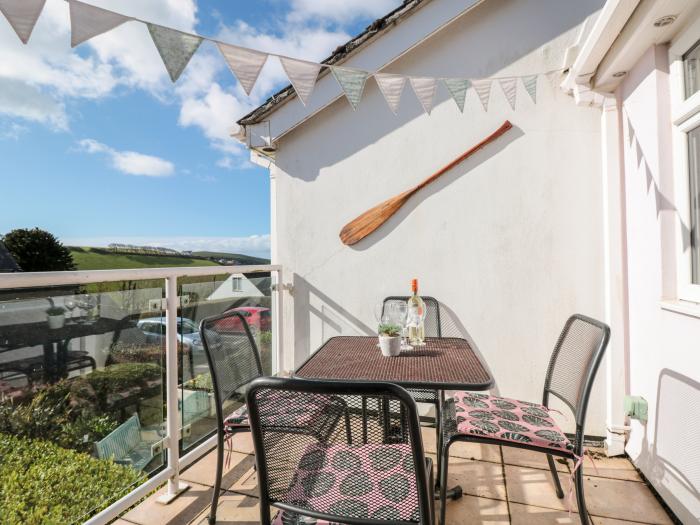 3 West Park Mews, Hope Cove, Devon, balcony, close to the beach and amenities, reverse-level, pets,