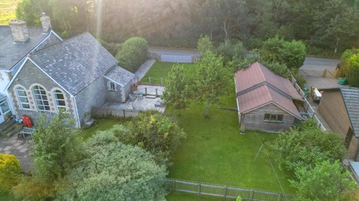 St. Marks School House, Rhayader, Mid Wales, Powys, Romantic, Countryside views. Open-plan, En-suite