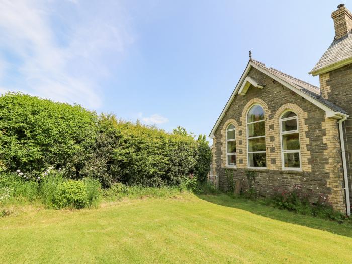 St. Marks School House, Rhayader, Mid Wales, Powys, Romantic, Countryside views. Open-plan, En-suite