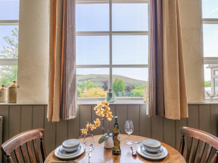 St. Marks School House, Rhayader, Mid Wales, Powys, Romantic, Countryside views. Open-plan, En-suite