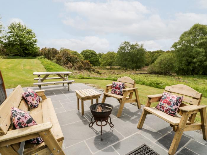 Llugwy Pod, Capel Garmon near Betws-Y-Coed, Conwy, North Wales, In Eryri National Park, Studio-style