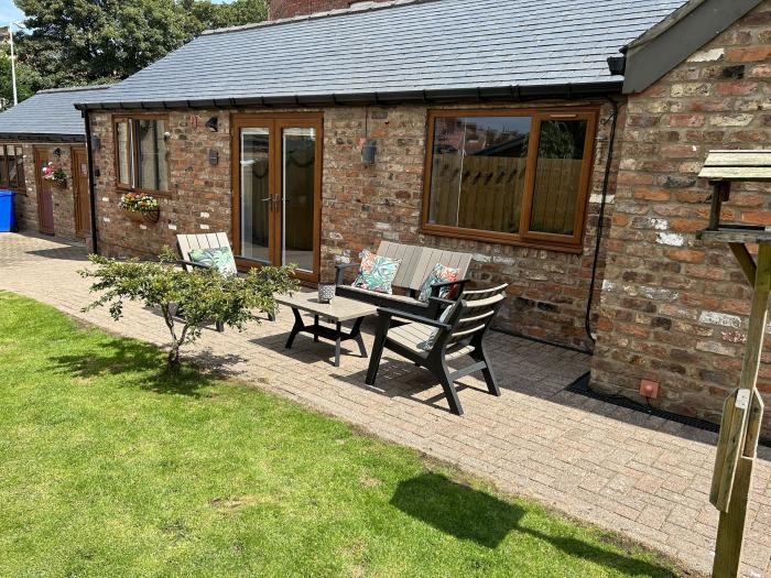 The Annexe, Bridlington, North Yorkshire. Single storey. Garden. Open-plan