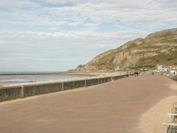 Sheraton, Llandudno