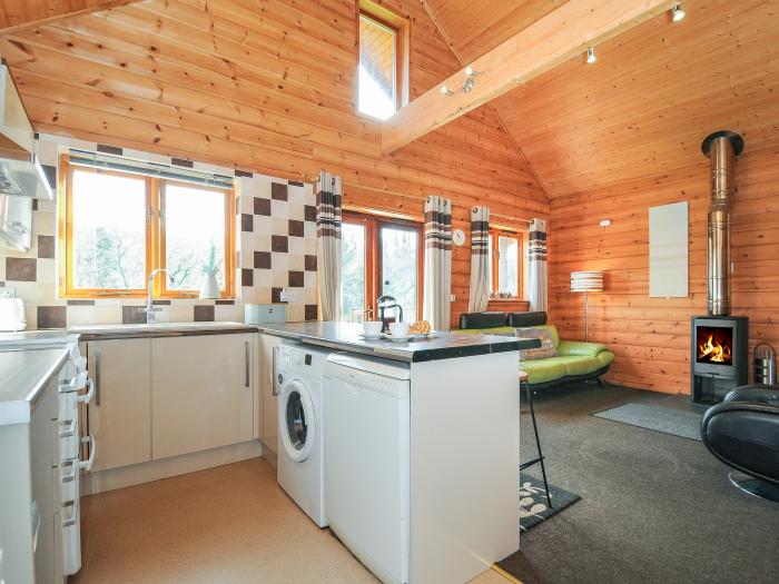 Trevano, St Breward, Cornwall, dog-friendly, family-friendly, open-plan, woodburning stove, parking.