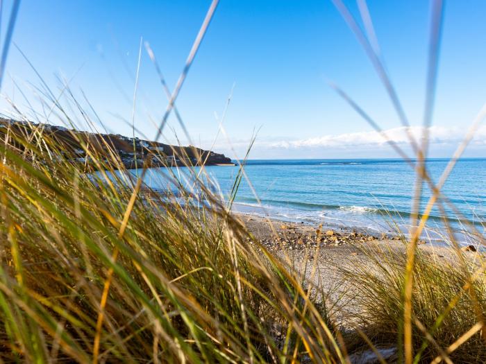 Sea the View, Sennen, hot tub, 2-bed, outstanding views, woodburning stove, dishwasher, pet-friendly