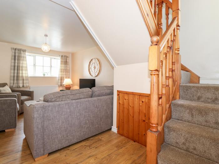 Swallows Nest Cottage, Hawkshead, Cumbria, near to Lake Windermere, off-road parking,open-plan space