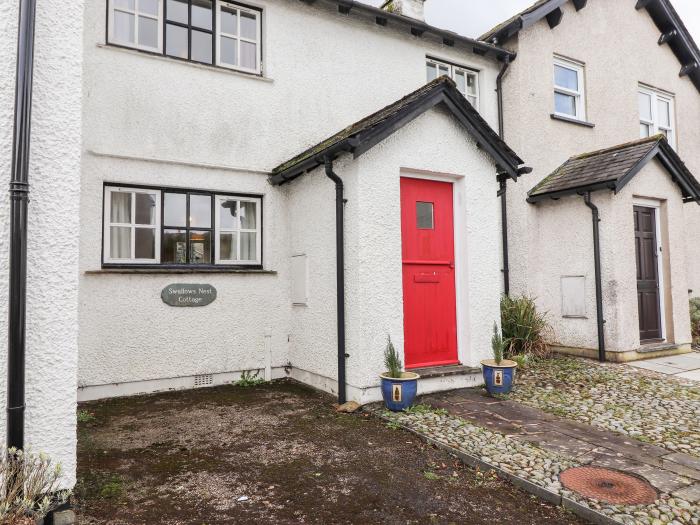 Swallows Nest Cottage, Hawkshead, Cumbria, near to Lake Windermere, off-road parking,open-plan space