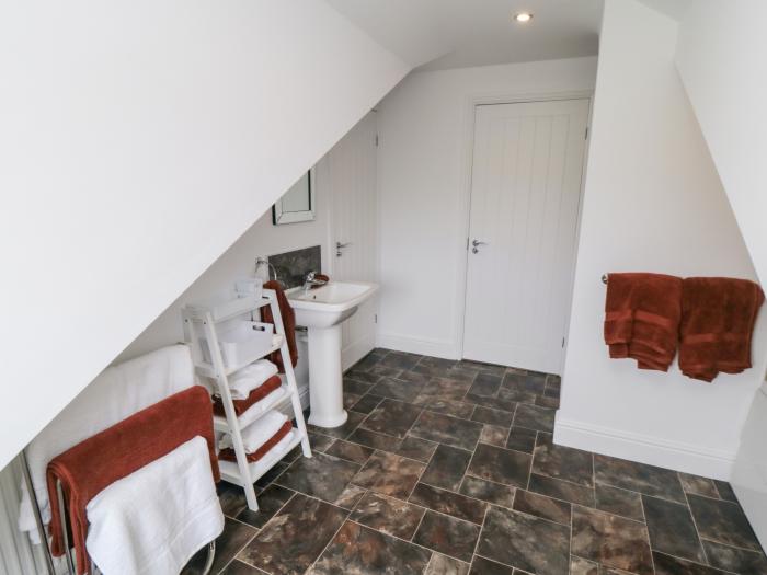 Greencroft, Lingdale, North Yorkshire, off-road parking, TV, washing machine, 3bedroom