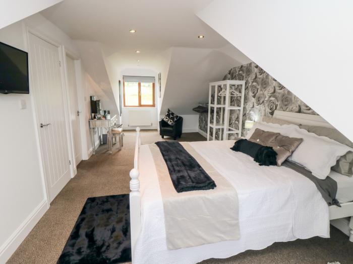 Greencroft, Lingdale, North Yorkshire, off-road parking, TV, washing machine, 3bedroom