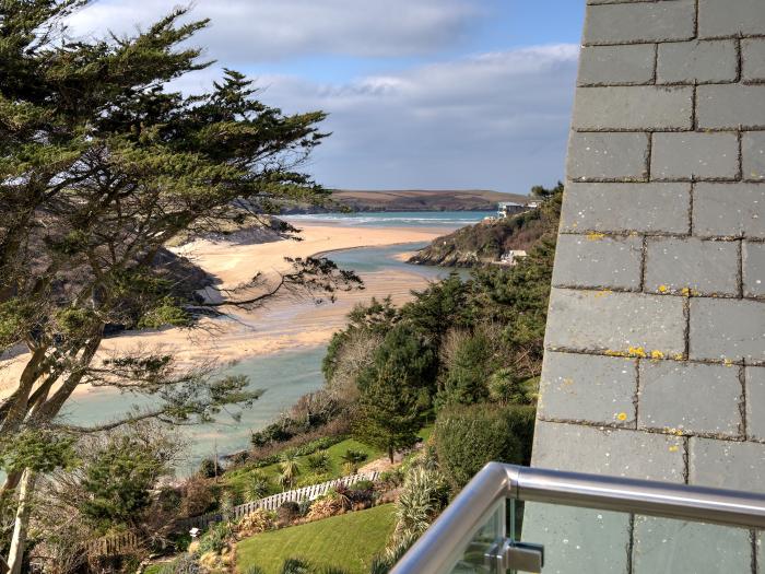 The Tower, 5 Corisande Manor, Newquay, Cornwall, private balcony, off-road parking, pretty sea view