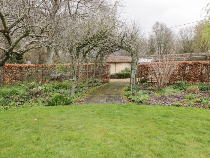 Avon Turn View, Alderbury, Wiltshire, Near an AONB, Near a National Park, Near a River, Lodge, River