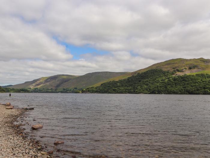 Saddleback Lodge, Yanwath, Penrith, Cumbria. Woodburning stove. Off-road parking for 2 cars. Oil CH.