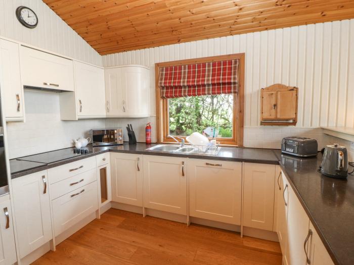 Saddleback Lodge, Yanwath, Penrith, Cumbria. Woodburning stove. Off-road parking for 2 cars. Oil CH.