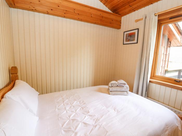 Saddleback Lodge, Yanwath, Penrith, Cumbria. Woodburning stove. Off-road parking for 2 cars. Oil CH.