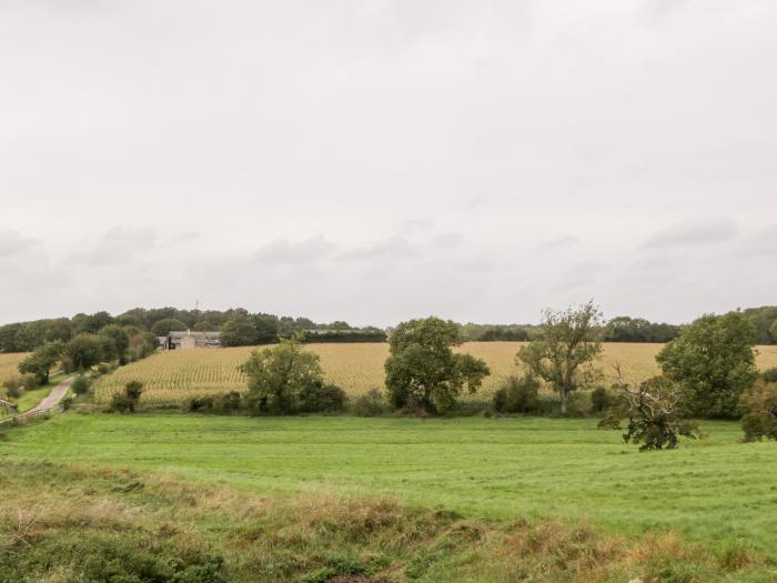 Hazel is in Kemble, Gloucestershire. Romantic. Next to a pub. Near Cotswolds AONB. Countryside views