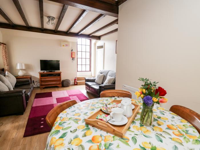 The Woodman is in Nantmel, Mid Wales, off-road parking, pet-friendly, TV, countryside, near a pub,.