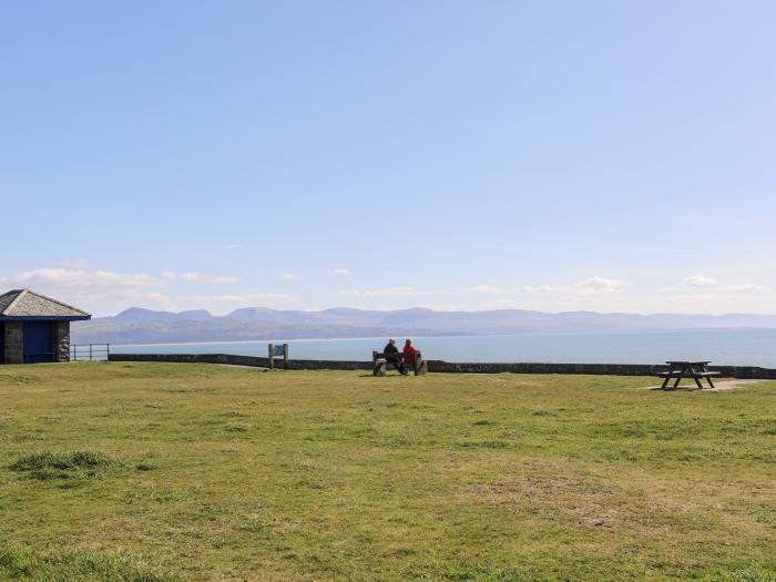 Tarth Y Mor, Criccieth