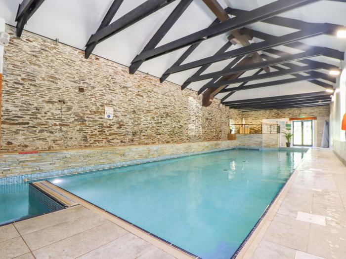 Trewince Manor Cottage, Portscatho, Cornwall, communal swimming pool, close to a beach rural cottage