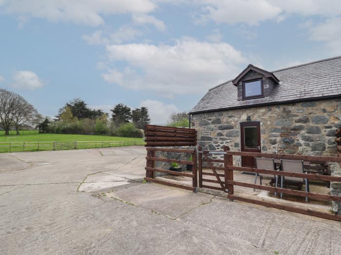 Oak Cottage in Rowen, Conwy, North Wales. 2 bedroom barn conversion, enjoying lakeside views. Rural.