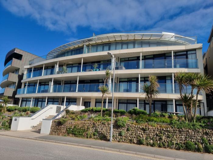 Fistral Pearl, Newquay, Cornwall