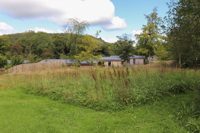 Ash Thwaite near Haverthwaite Cumbria, single-storey, pet-friendly, on-site parking, 2be