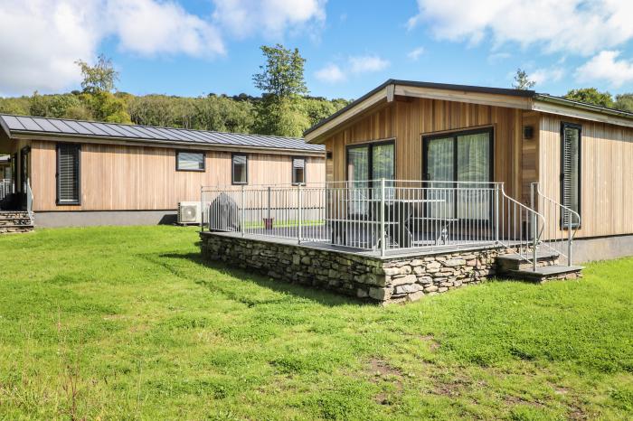 The Brambles near Haverthwaite Cumbria, single-storey, pet-friendly, on-site parking, 2bed