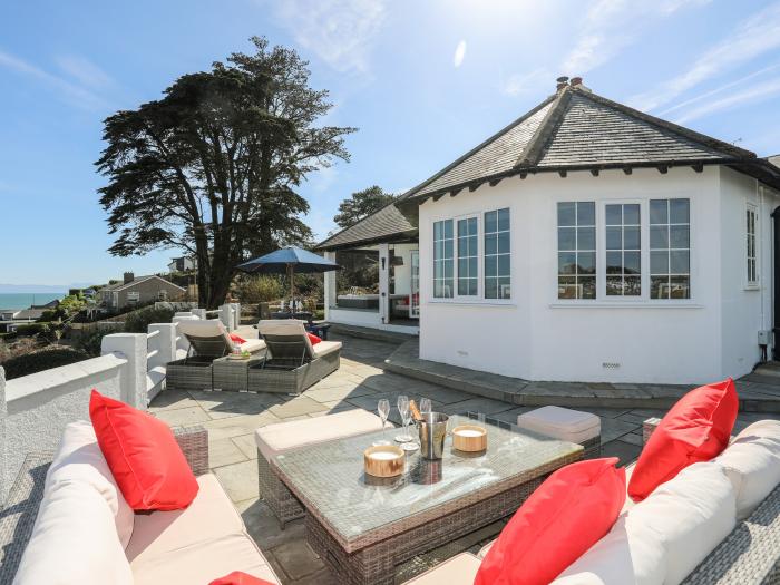 Gorse Bank, Abersoch, Gwynedd, North Wales, close to amenities and the beach, Smart TV, traditional,