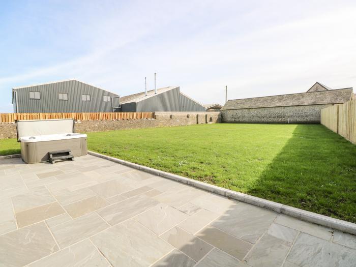 The Byre, St Brides Major, Vale of Glamorgan, pets, working farm, enclosed garden with lawn, hot tub