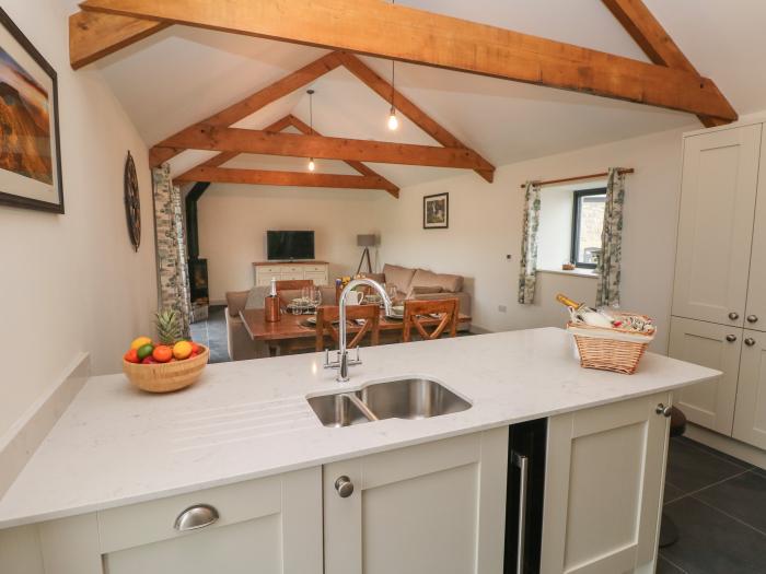 The Byre, St Brides Major, Vale of Glamorgan, pets, working farm, enclosed garden with lawn, hot tub