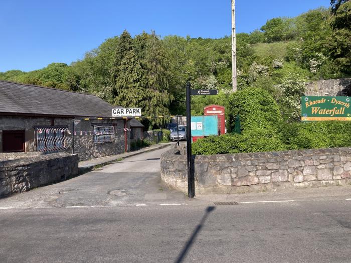 Hilston, Dyserth, Denbighshire. Close to pub. Close to sandy beach, local walks through countryside