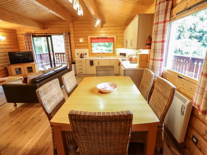 The Great Escape, Lincolnshire. Elevated position. On-site facilities. Family-friendly. Pet-friendly