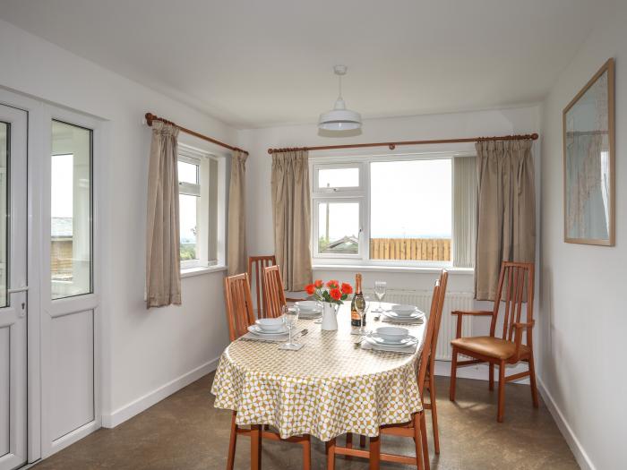 Glan Awel, Nefyn, Gwynedd. Bungalow. Child-friendly. Pets welcome. Beach close. Stunning sea vistas.