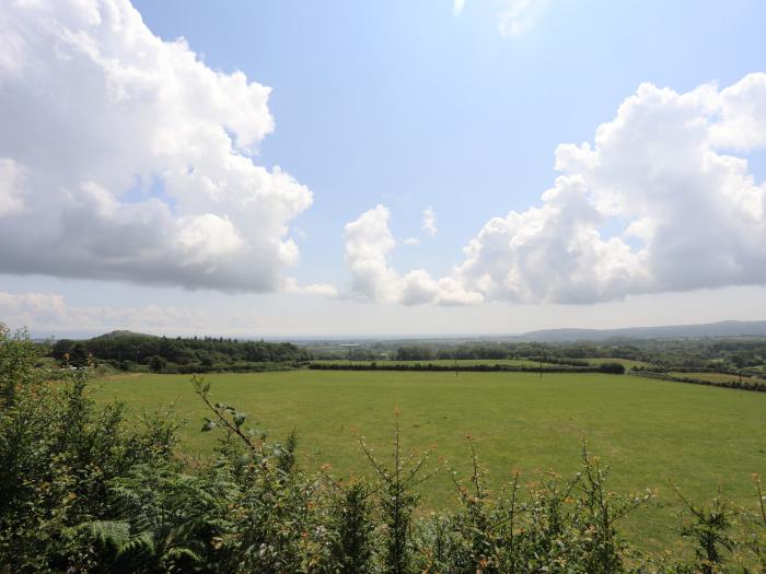 Glan Awel, Nefyn, Gwynedd. Bungalow. Child-friendly. Pets welcome. Beach close. Stunning sea vistas.