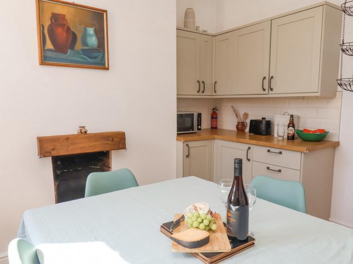 Greenfield Holme, Scarborough, North Yorkshire. 3 bedrooms. Roadside parking. Child and pet friendly