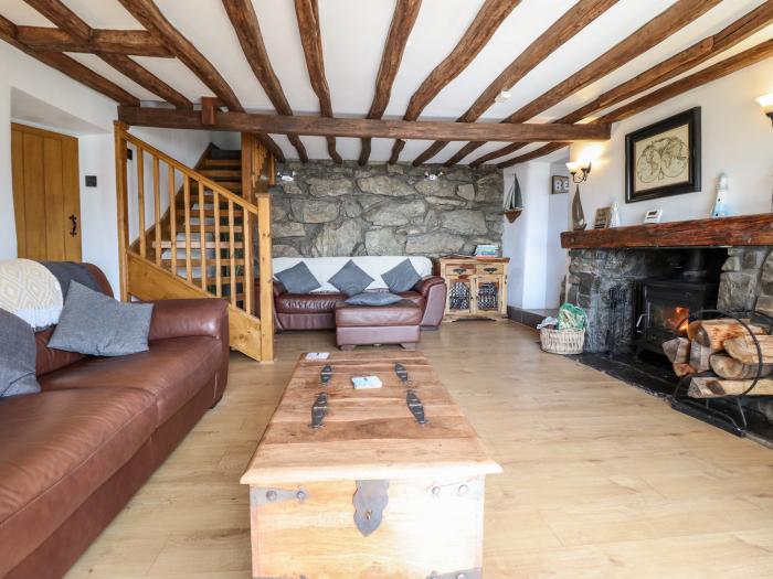 Ty'n-Y-Ffynnon Cottage, Barmouth, elevated position, sea views, beach nearby,  set over four floors.