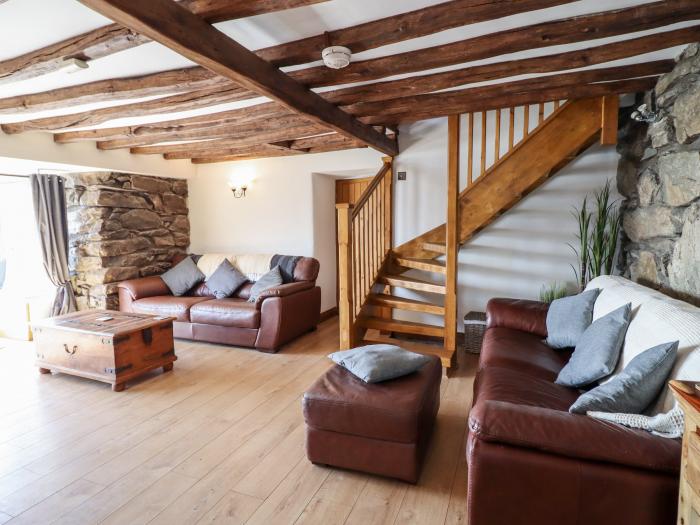 Ty'n-Y-Ffynnon Cottage, Barmouth, elevated position, sea views, beach nearby,  set over four floors.