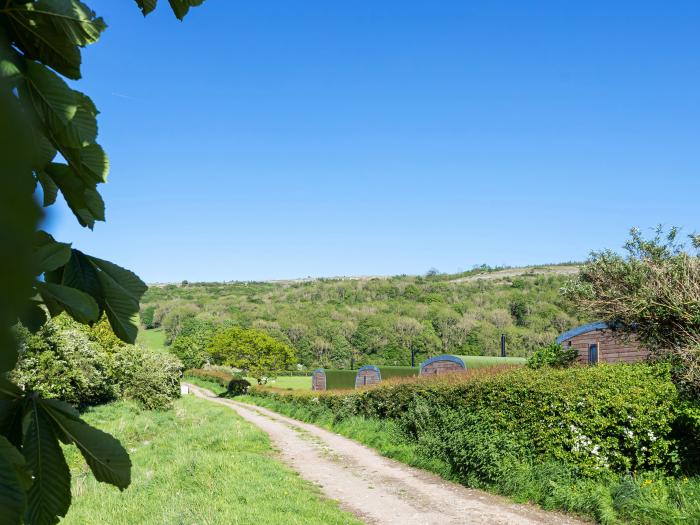 Longlands Farm Cottage, Cartmel, historic building, character, hot tub, rural location, lawned area.