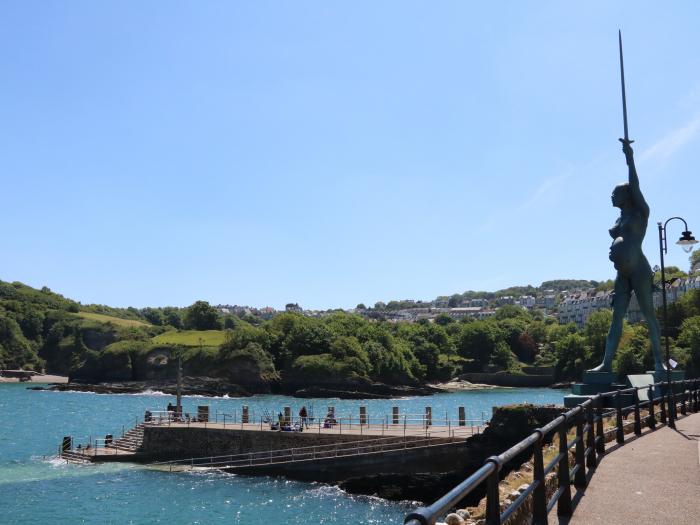 Poppy Lodge, Mullacott, near Ilfracombe, Devon. Near Exmoor National Park, single-storey, open-plan.