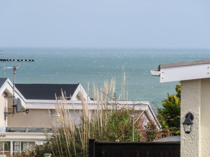 Tinkers Patch, Benllech, Wales, Anglesey, North Wales, Snowdonia National Park, WiFi, Smart TV, Pets