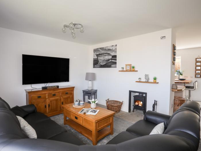 Tinkers Patch, Benllech, Wales, Anglesey, North Wales, Snowdonia National Park, WiFi, Smart TV, Pets