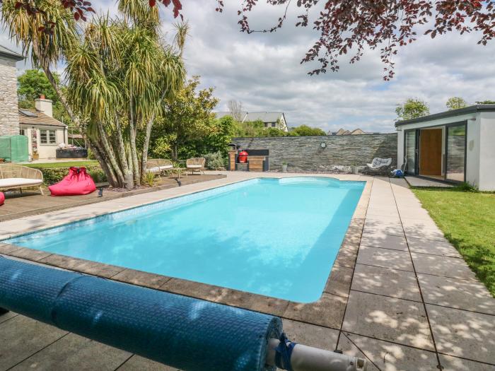 The Loft, Brixton, Devon, Near Dartmoor National Park, Open-Plan, Swimming Pool, Barbecue, Outhouse.