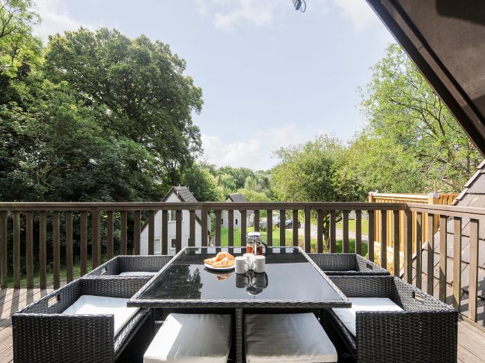 42 Valley Lodge is in St Ann's Chapel, Cornwall. Three-bedroom lodge with private balcony. Near AONB