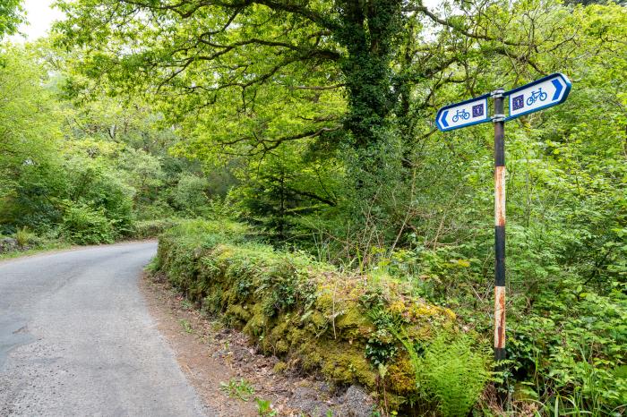 Seahaven in Tousist, Kenmare, County Kerry. Sea views. Private parking. Smart TV. En-suite bedrooms.