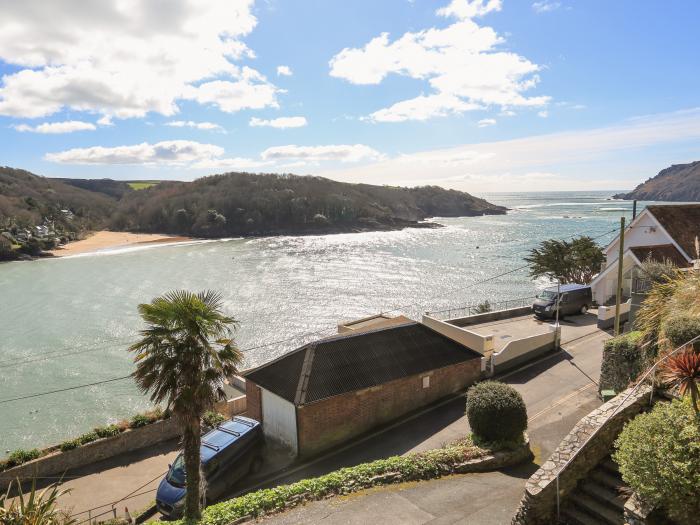 2 Channel View, Salcombe