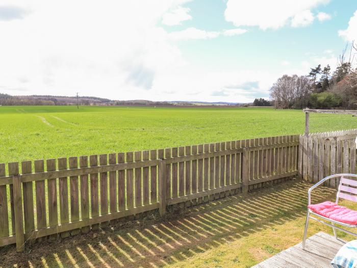 Brodie East Cottage in Forres, Moray, Scotland, parking, private decking, open-plan, near amenities.