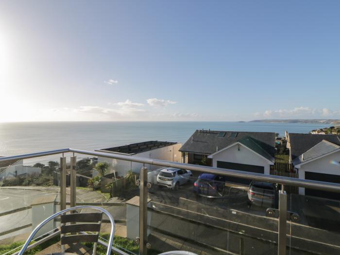 Looe Island View in Downderry, Cornwall, sea views, off-road parking, enclosed garden, dog-friendly.