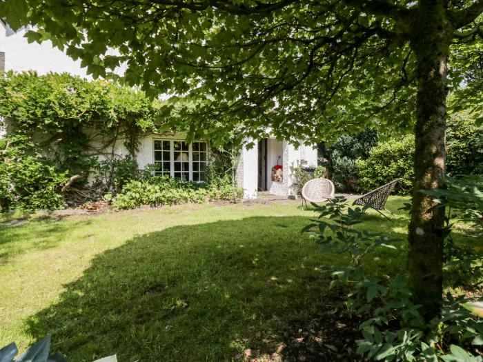 The Old House, Troutbeck Bridge, Cumbria. In a National Park. Close to amenities. Woodburning stove.