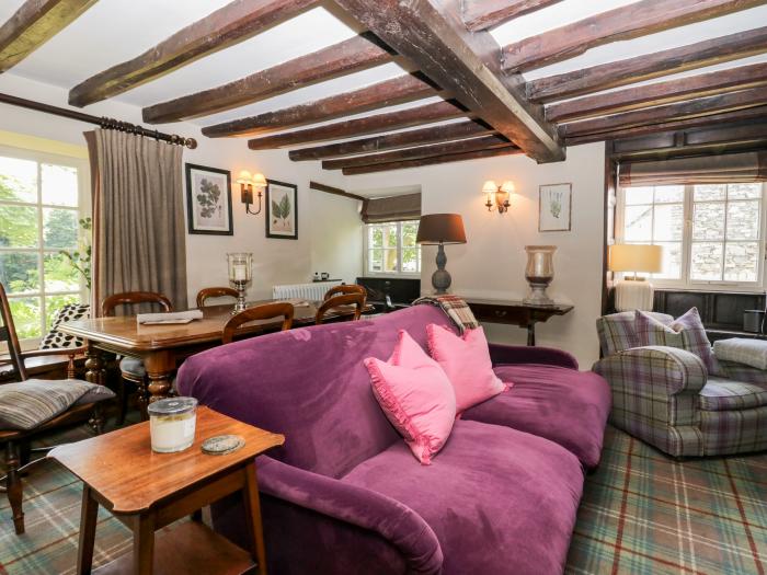 The Old House, Troutbeck Bridge, Cumbria. In a National Park. Close to amenities. Woodburning stove.