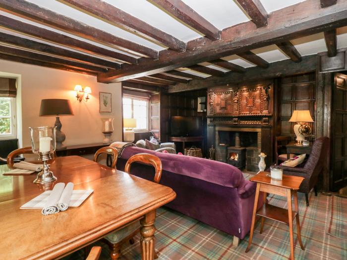 The Old House, Troutbeck Bridge, Cumbria. In a National Park. Close to amenities. Woodburning stove.