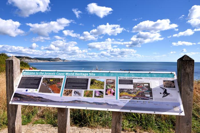 3 Bay View Court in Lyme Regis, Dorset. First-floor apartment. Balcony with furniture. Beach nearby.